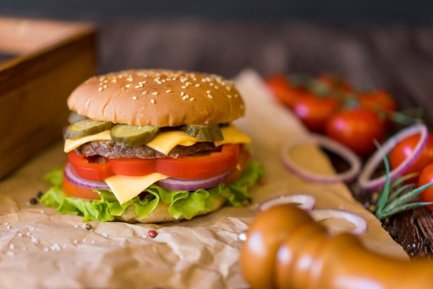 Fast-food ustası tələb olunur