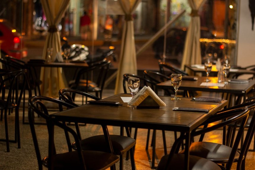 Yeni Açılacaq Restoran/Pub-a Aşpaz Tələb Olunur