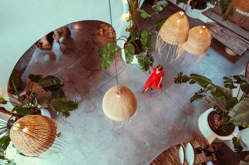 Aşpaz tələb olunur Mildom Hotel vakansiya